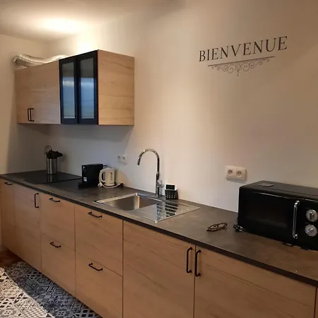 Les Tilleuls Pensjonat Fleurus